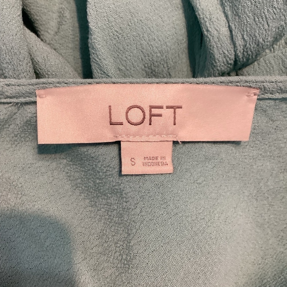 LOFT Tiered Ruffle Shell Size S Light Blue - Picture 6 of 7
